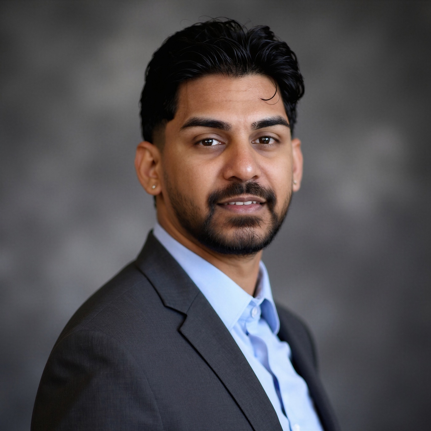Yuvy Dhaliah, who leads Havenmont Advisory